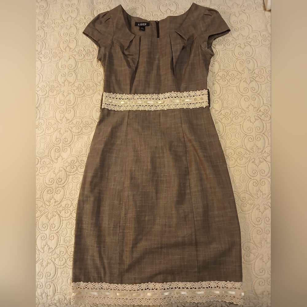 A. Byer Fitted Dress Size 7